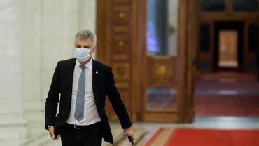 Daniel Zamfir: Legea care anulează dobânda la dobândă pe perioada ratelor a fost atacată vineri de Guvern la CCR