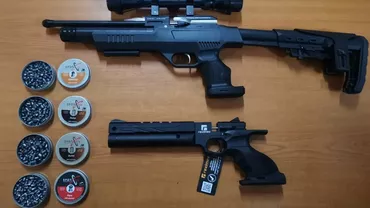 Două arme cu aer comprimat şi 800 de proiectile din metal au fost găsite de poliţiştii de frontieră asupra unui bărbat de 41 de ani care intra în țară