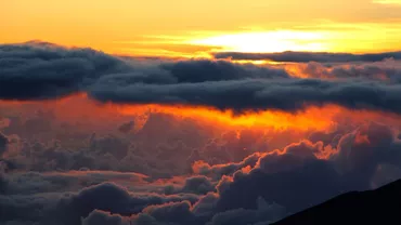 Prognoza meteo, azi, 30 decembrie 2020. Vreme deosebit de caldă pentru această perioadă. La munte vântul va avea intensificări de până la 100 km/h