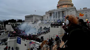 170 de dosare penale au fost deschise în urma asaltului de la Capitoliu, iar numărul inculpaților ar putea ajunge câteva sute