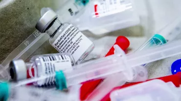 Centru de vaccinare anti-COVID, amenajat în Complexul Studenţesc Regie. Universitatea Politehnica din Bucureşti suportă integral costurile