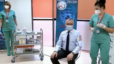 Care este, de fapt, povestea cămășii purtate de Sorin Cîmpeanu la vaccinare: ”Nu este o invenție absolută”