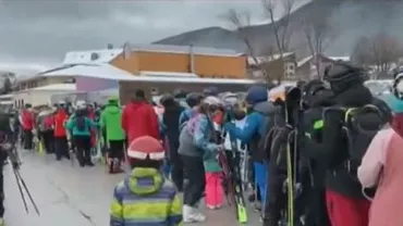 Românii s-au îmbulzit la schi în Bulgaria, înainte ca obligativitatea testului anti-COVID să intre în vigoare (VIDEO)