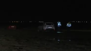 Alertă în județul Timiș. Polițiștii și jandarmii caută un șofer fugar care a abandonat o mașină lovită (VIDEO)