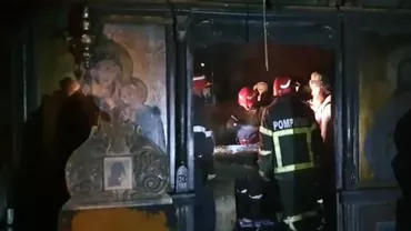 Buzău: Incendiu într-o biserică din Breaza. Altarul și mai multe obiecte de cult valoroase au fost mistuite de flăcări