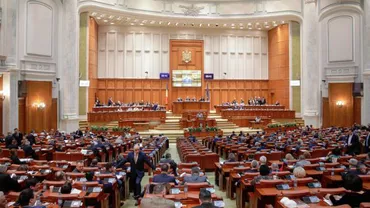Proiect: Parlamentarii care votează și cu cartelele colegilor pierd 80% din indemnizație