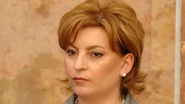 Candidata socialiștilor pentru funcția de prim-ministru al Republicii Moldova, Mariana Durleșteanu, a anunțat că renunță la nominalizare