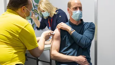 Prințul William, vaccinat anti-COVID-19. Ducele de Cambridge le-a mulțumit tuturor celor implicați în campania britanică de vaccinare