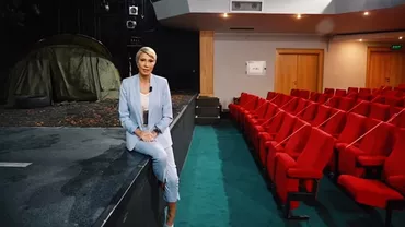 Raluca Turcan: Vaccinul conţine acea senzaţie unică pe care o ai când intri într-o sală de teatru plină cu spectatori. Conţine viaţă şi normalitate şi energia planurilor făcute împreună (VIDEO)