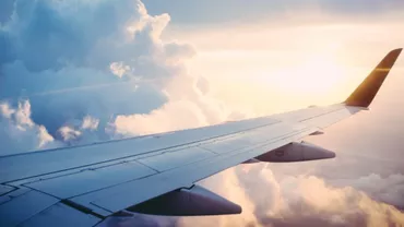 Aeroportul Otopeni a revenit abia la 40% din traficul de dinainte de COVID