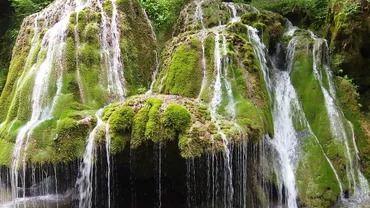 Directorul Parcului Național Cheile Nerei: Greutatea Cascadei Bigăr fiind tot mai mare, aceasta s-a prăbușit. În ultimii 33 de ani nu s-a efectuat nicio lucrare suplimentară în zonă (VIDEO)