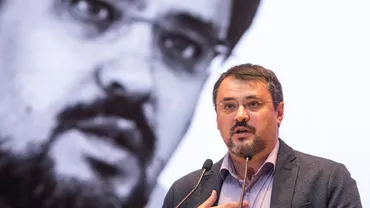 Moțiunea împotriva lui Cristian Ghinea, dezbătută luni de Camera Deputaților. Votul va fi dat marți