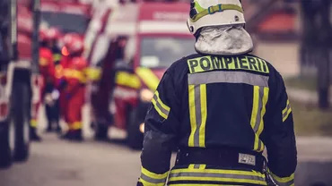 Incendiu la Făgăraș, în această dimineață. Un bărbat a decedat şi alte trei persoane au fost rănite