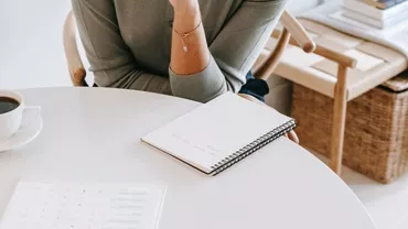 Stima scăzută de sine poate fi tratată la psiholog