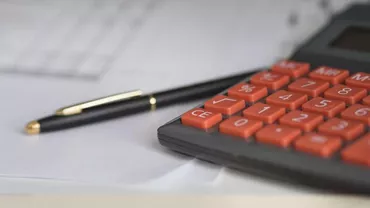 INS: Rata şomajului în luna mai a scăzut cu 0,2 puncte procentuale faţă de aprilie, ajungând la 5,5%