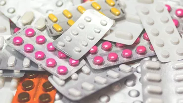 OMS recomandă două medicamente antiinflamatoare, folosite în tratamentul artritei reumatoide, pentru a fi administrate pacienţilor cu COVID-19