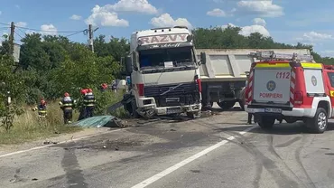 Patru persoane au fost rănite și alte trei au murit, după un grav accident rutier în județul Timiș