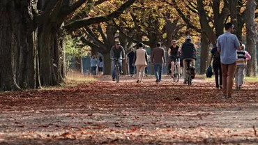 Prognoză meteo. Când se îndreaptă vremea. Cum va fi toamna, după temperaturile record din vară