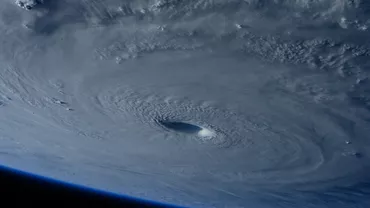 Uraganul Ida a ajuns pe coasta de sud a Cubei şi se apropie de Louisiana. Sute de mii de locuințe ar putea rămâne fără curent electric