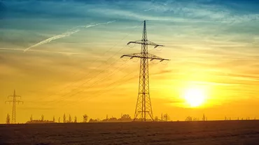 Spania: Preţul energiei electrice, la un maxim istoric. E aproape triplu faţă de 2020