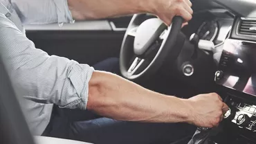 Cum trebuie să te pregătești înainte de a pleca la drum lung cu mașina
