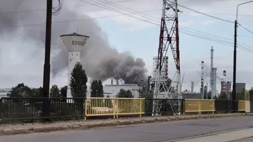 Incendiu la rafinăria Lukoil de la Ploiești. A fost emis un mesaj Ro-Alert
