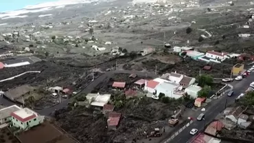 Vulcanul de pe insula spaniolă La Palma a început să erupă. Ar putea urma evacuarea generală