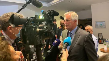 Noul prim-ministru francez, Michel Barnier, luptă pentru a forma guvernul francez pe fondul amenințărilor de neîncredere