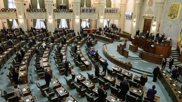 Propunerea care prevede că pensiile de până în 3.000 de lei nu se impozitează, adoptată tacit de Senat