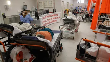 România nu are paturi libere de ATI pentru bolnavii de COVID-19. Peste 1.800 de persoane, internate în stare gravă