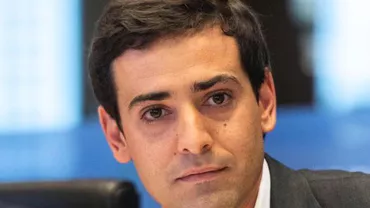 Eurodeputatul Stéphane Séjourné a fost ales președinte al grupului politic Renew Europe