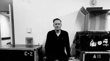 Cântărețul Bryan Adams, depistat pozitiv cu COVID-19 a doua oară într-un interval de o lună de zile (FOTO)