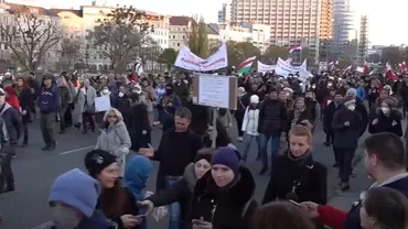 Proteste masive în Austria după impunerea carantinei generale, inclusiv pentru cei vaccinați (VIDEO)