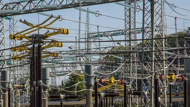 FBI: O substație electrică din SUA a fost atacată cu o dronă anul trecut / Raportul structurilor antitero americane vine pe fondul discuțiilor europene despre scenariul unui blackout