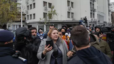 Ambasada Italiei, „încrezătoare în implicarea instituţiilor române” în conflictul dintre senatoarea Şoşoacă şi jurnaliştii italieni