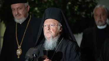 Bartolomeu I al Constantinopolului, testat pozitiv pentru COVID-19. În vârstă de 81 de ani, Patriarhul Ecumenic este vaccinat cu schemă completă
