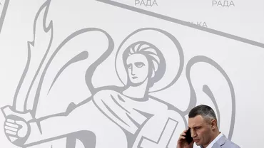 Germania oferă Ucrainei 5.000 de căști militare. Primarul din Kiev: „Ce vor mai trimite? Perne?”
