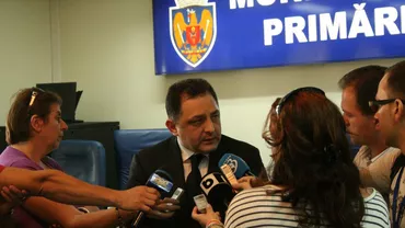 Marian Vanghelie, fratele său și mai mulți funcționari de la Primăria Sectorului 5 au fost reținuți după audierile de la DNA. Se va propune arestarea preventivă pentru 30 de zile