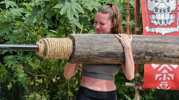 Otilia Bilionera o atacă pe Laura Giurcanu după ce a propus-o spre eliminare. Ce i-a șoptit Andreei Tonciu