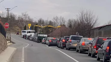 Cât este prețul la benzină și motorină joi, după ce românii au luat cu asalt benzinăriile din toată țara