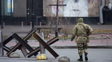 Forțele ruse încep să acumuleze resurse pentru asaltul Kievului, anunță armata ucraineană