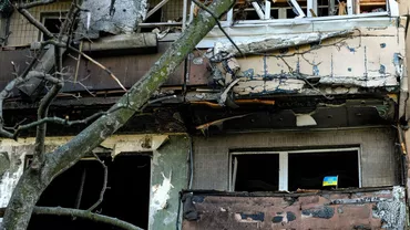 Cel puțin doi oameni au fost uciși în urma bombardamentelor din zonele rezidențiale din Kiev. Peste 7 oameni au murit în Harkov