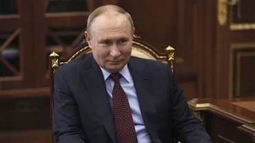 Tot mai mulți medici îl vizitează pe Vladimir Putin, inclusiv un oncolog. Cu ce boli se confruntă liderul rus