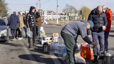 Șapte refugiați ucraineni au trecut prin râul Tisa ca să ajungă în România