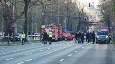 Incendiu lângă Ambasada Rusiei de la București. O mașină s-a lovit de gard și a luat foc, șoferul a murit pe loc (VIDEO & GALERIE FOTO)