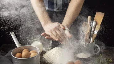 Rețeta de cozonac a lui chef Scărlătescu: ingrediente simple și mod de preparare ușor