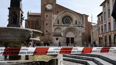 Un preot și o călugăriță au fost înjughiați cu un cuțit în biserica Saint-Pierre-d'Arène din Franța în timpul alegerilor prezidențiale