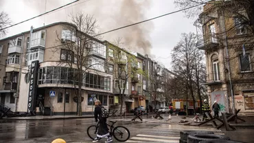 Război în Ucraina, ziua 56: Soldații din Mariupol susțin că își trăiesc ultimele zile. SUA pregătește un nou pachet de ajutoare pentru Ucraina