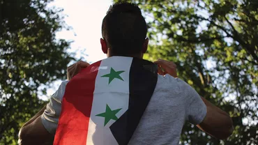 Grupurile de rebeli din Siria vor fi „dizolvate” în armată. Anunțul făcut de liderul coaliției