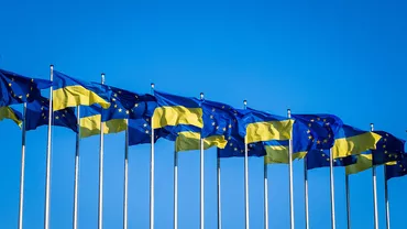 Ucraina intenționează să primească statutul de candidat la UE, în iunie